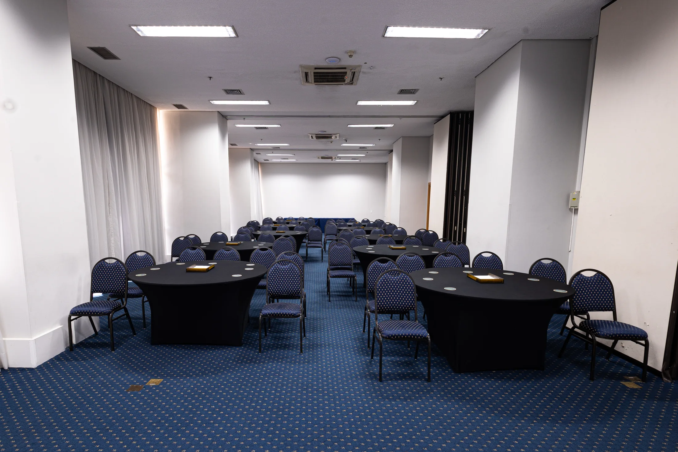 Salas Corporativas — Reuniões e eventos no Rooftop Berrini